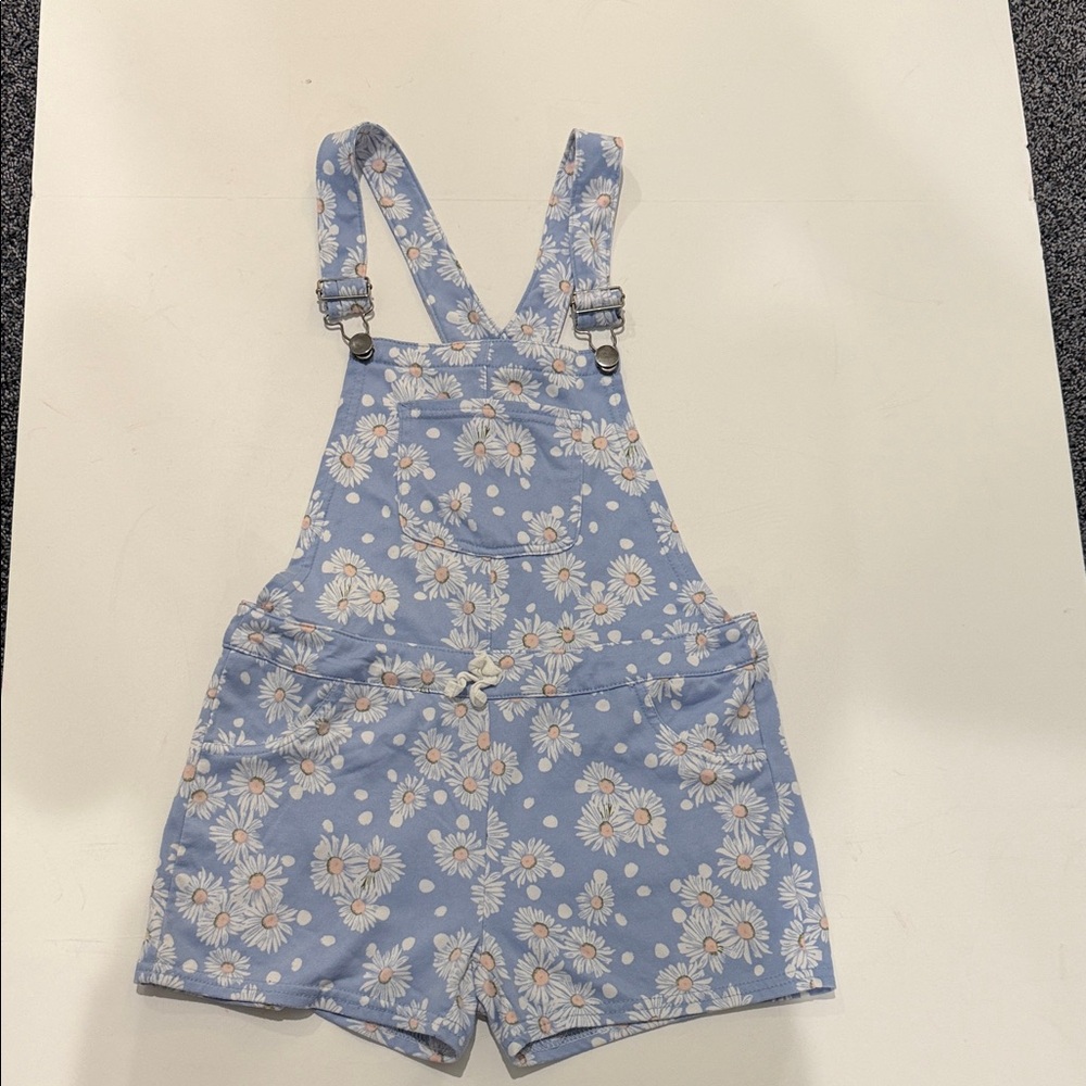 Derek Heart Light Blue Daisy Short Overalls